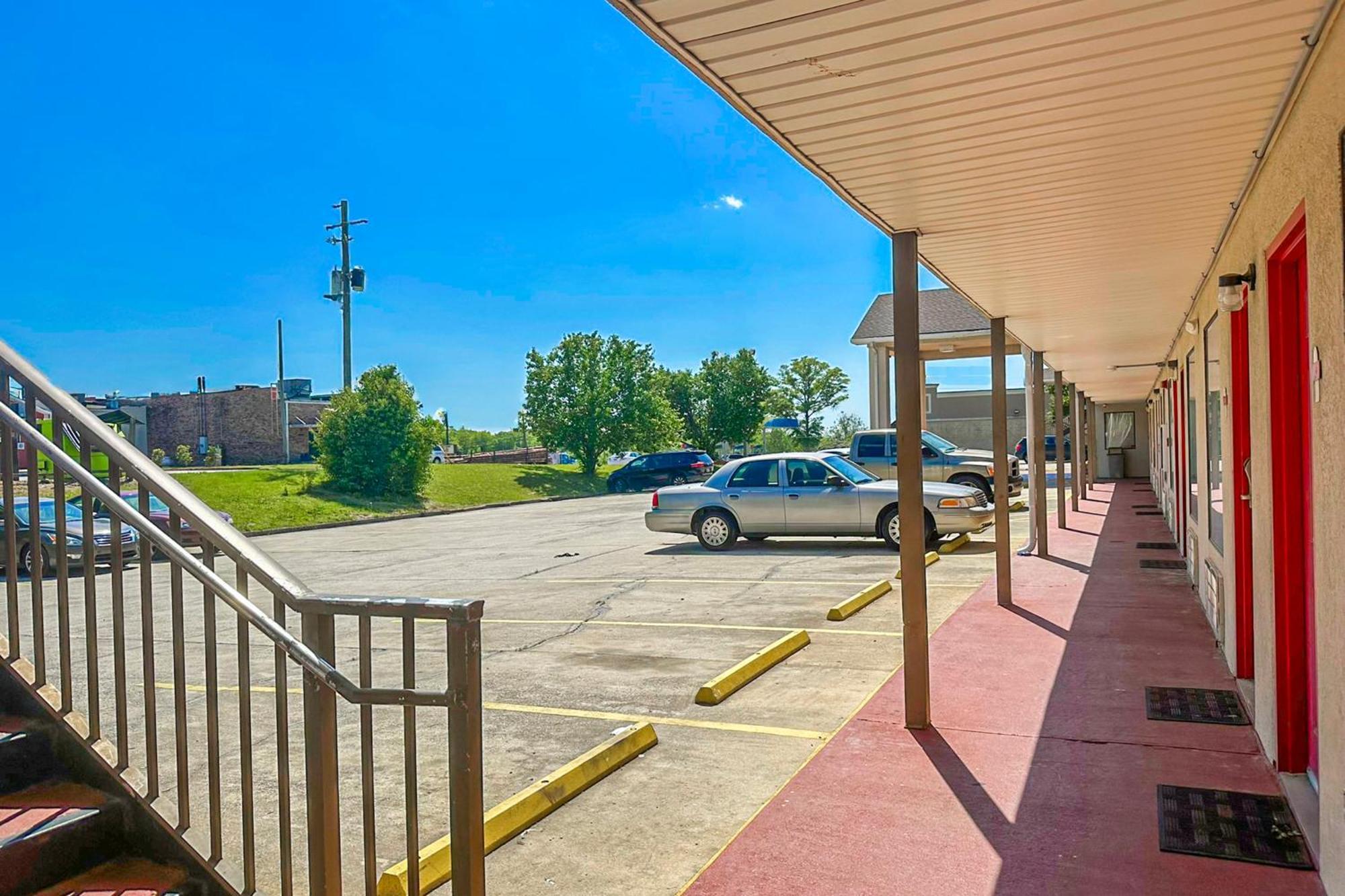 Oyo Hotel East Macon I-75 Zewnętrze zdjęcie