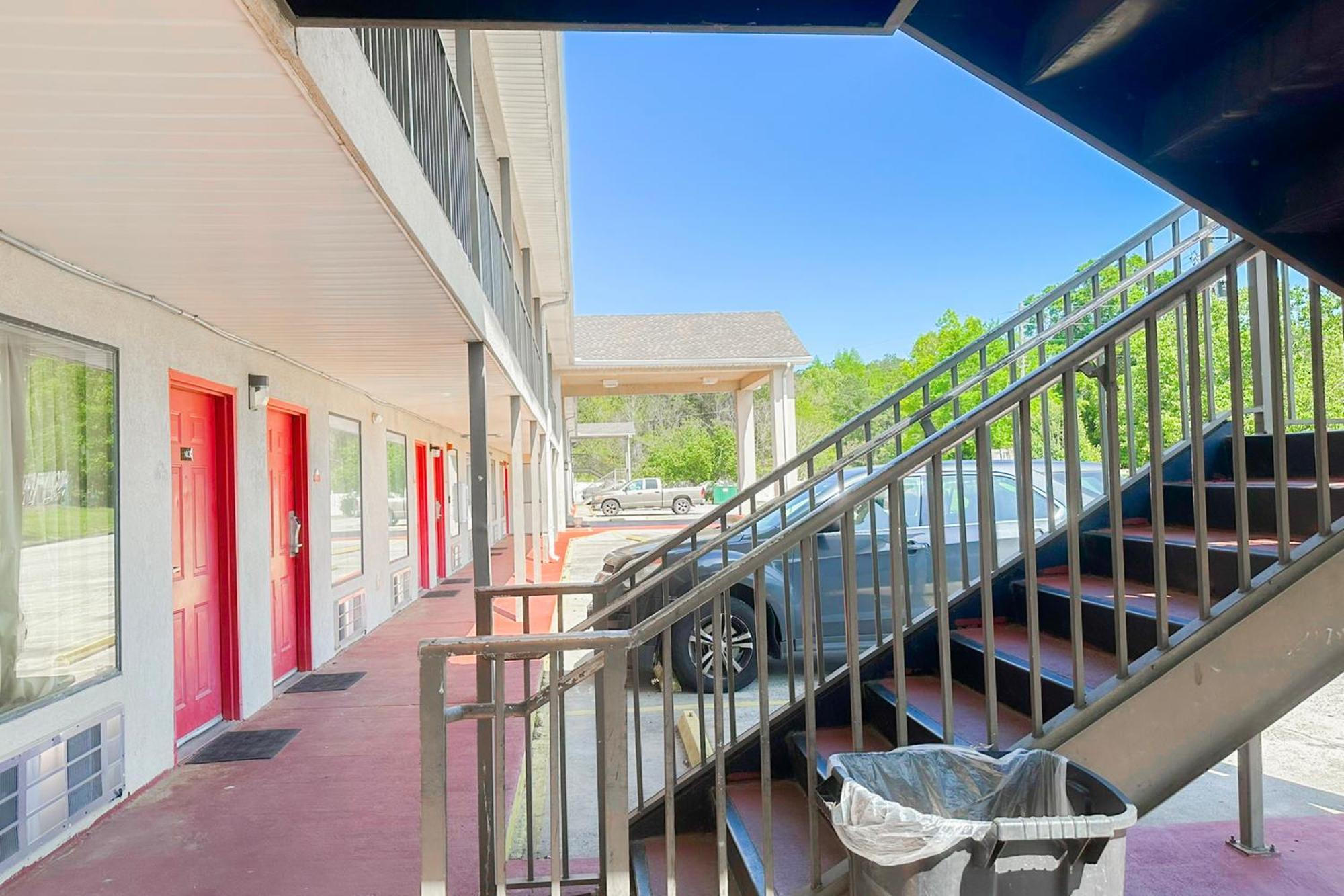 Oyo Hotel East Macon I-75 Zewnętrze zdjęcie